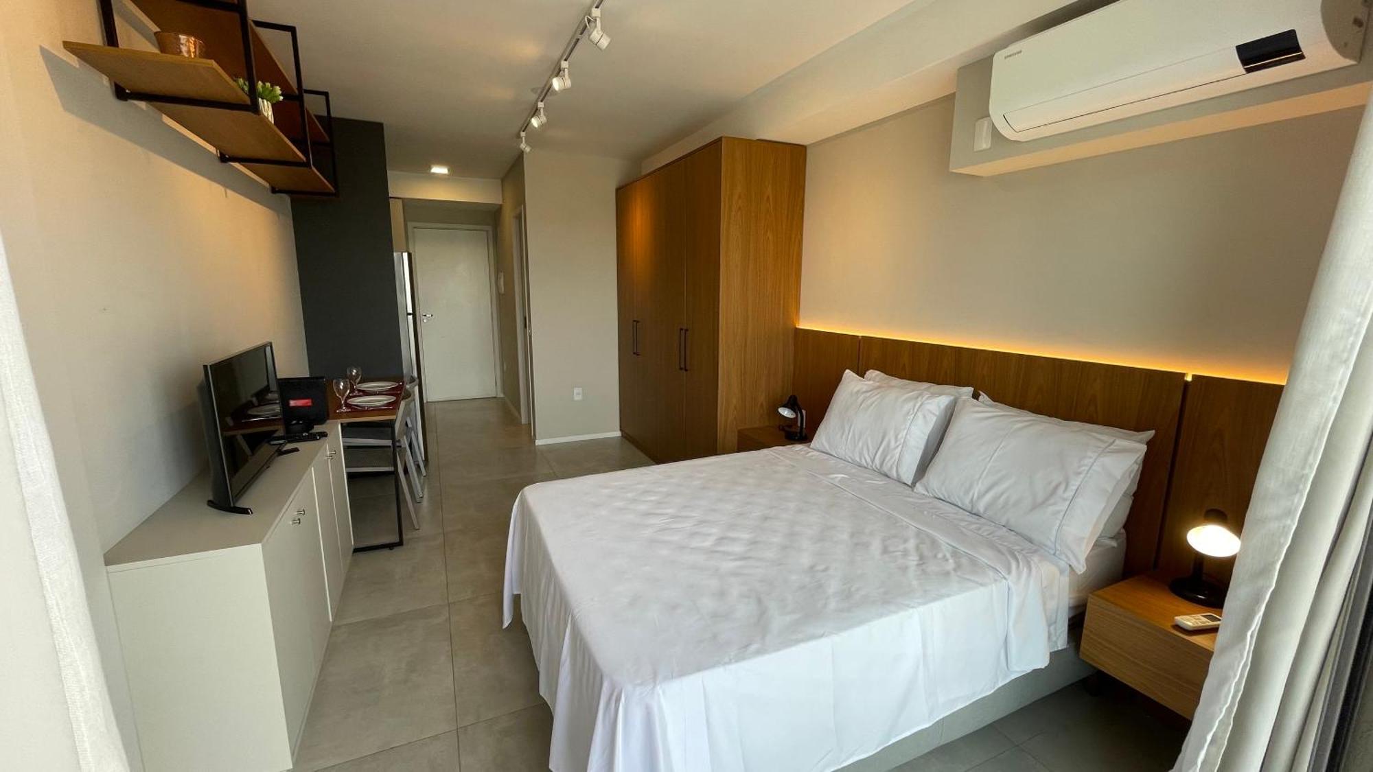 Booksampa Estudio Houx 2111 Prox Metro Faria Lima Sao Paulo