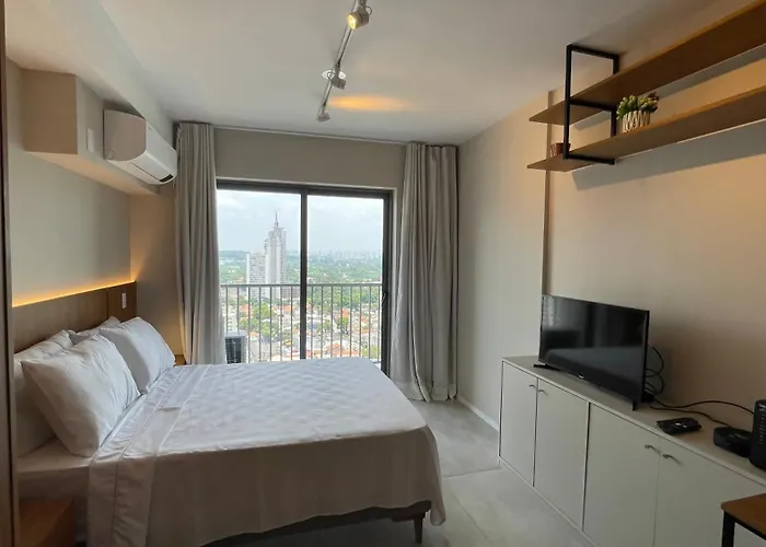 Booksampa Estudio Houx 2111 Prox Metro Faria Lima