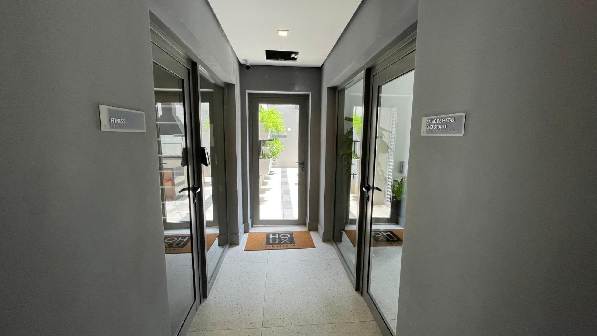 Booksampa Estudio Houx 2111 Prox Metro Faria Lima *